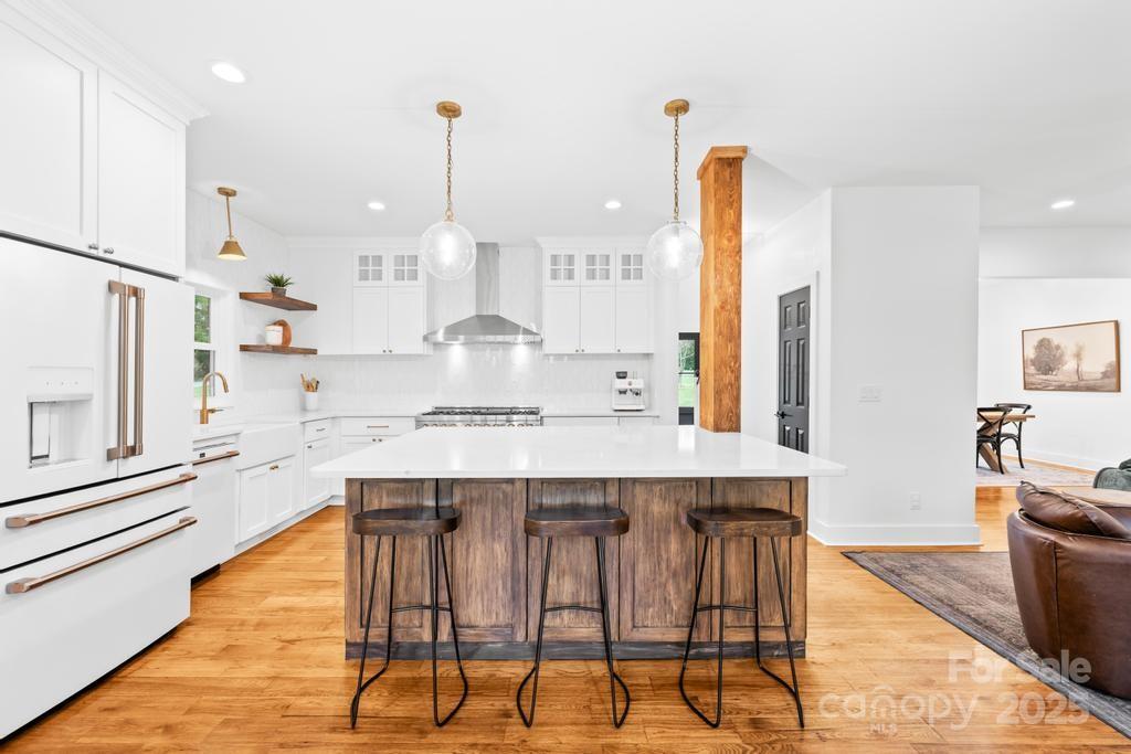 170 Della Drive