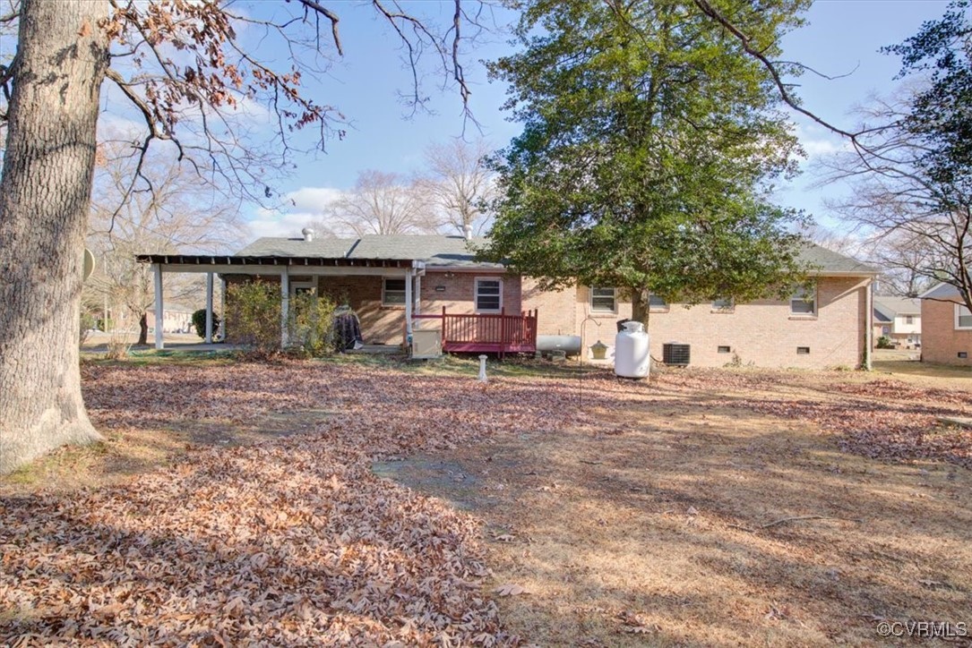 5200 Lingle Ln