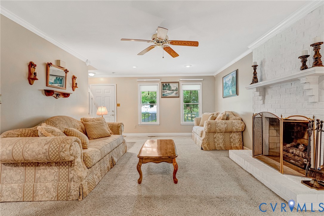 7122 Deer Thicket Dr
