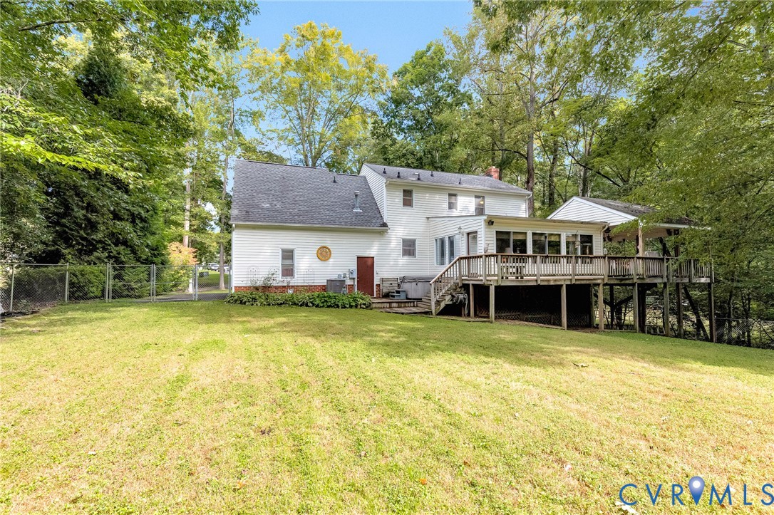 7122 Deer Thicket Dr