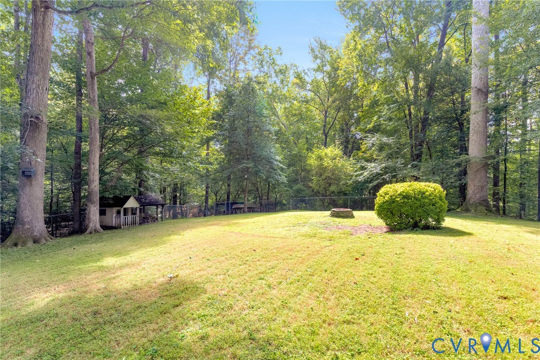 7122 Deer Thicket Dr