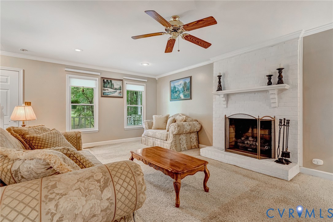 7122 Deer Thicket Dr