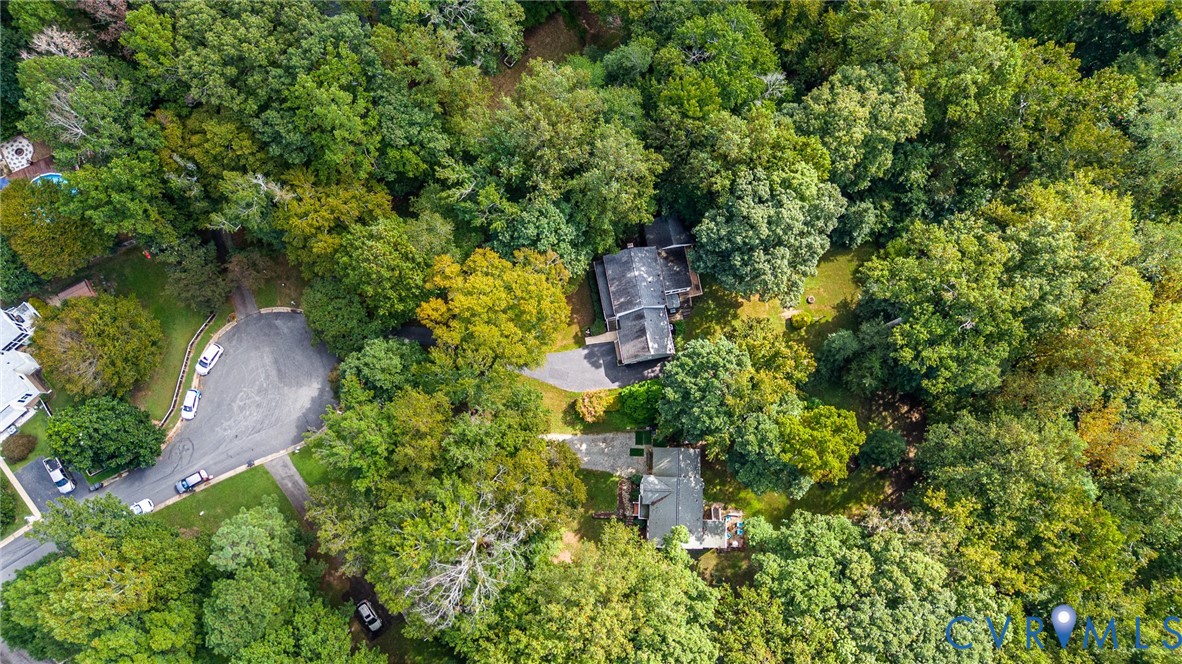 7122 Deer Thicket Dr