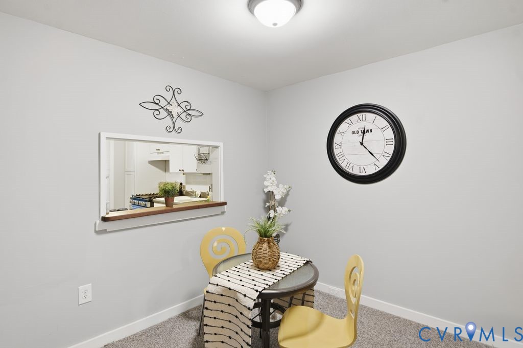 10136 Iron Mill Rd