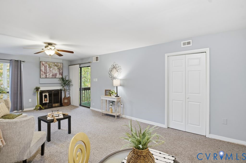 10136 Iron Mill Rd