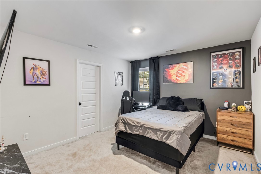 7125 Jones Run Ln