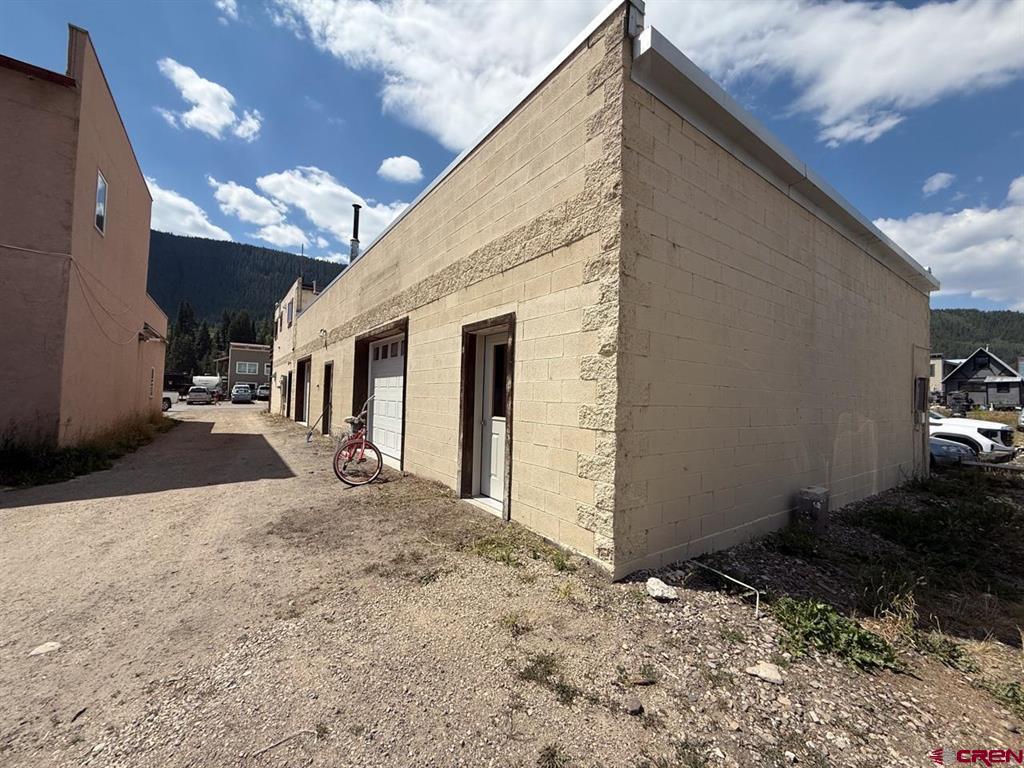 421 Belleview Avenue Unit: 3