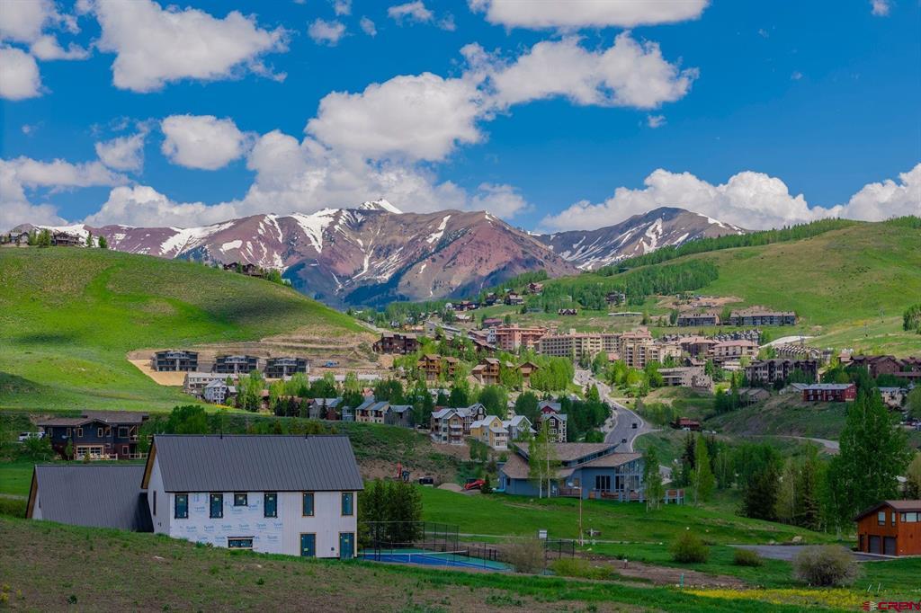 375 Saddle Ridge Ranch Road