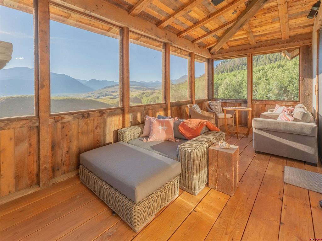 1251 Skyland Drive