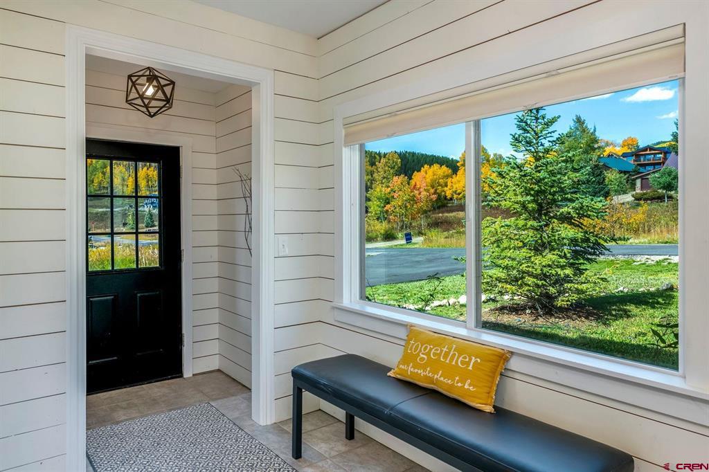 114 Meridian Lake Drive