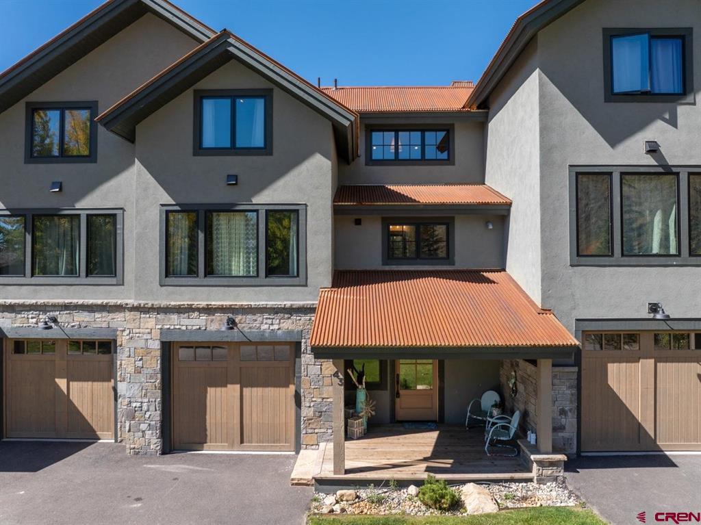 43 St. Andrews Circle