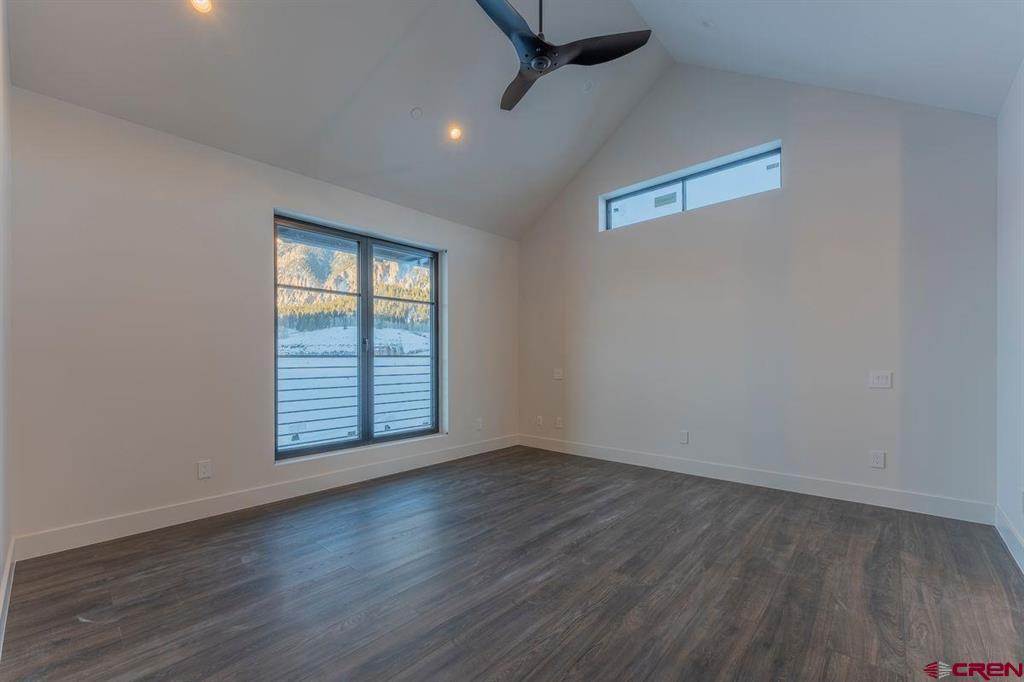 231 S Avion Drive