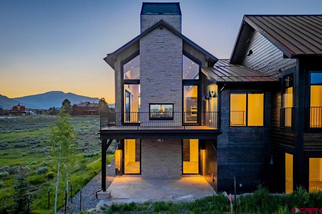 77 Coyote Ridge Road