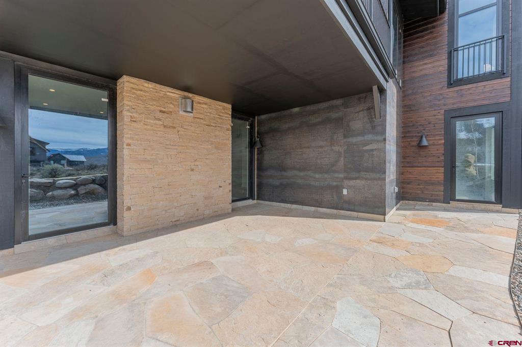 77 Coyote Ridge Road