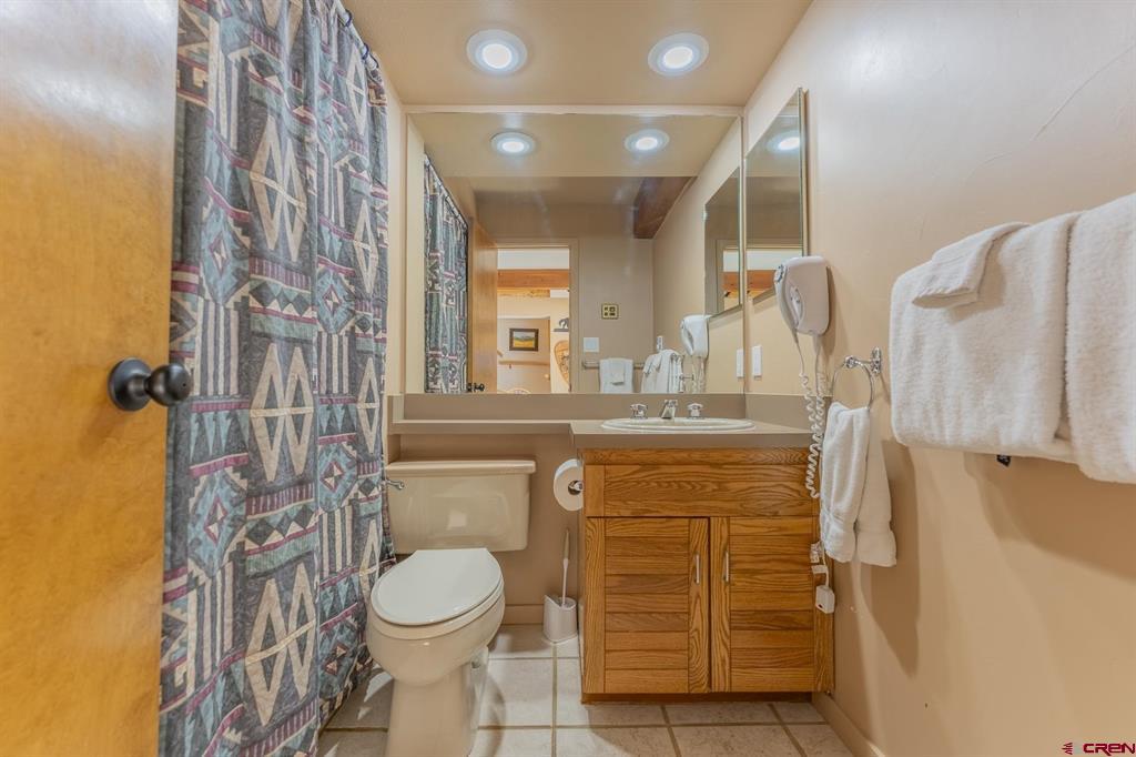 11 Hunter Hill Road Unit: 307/407