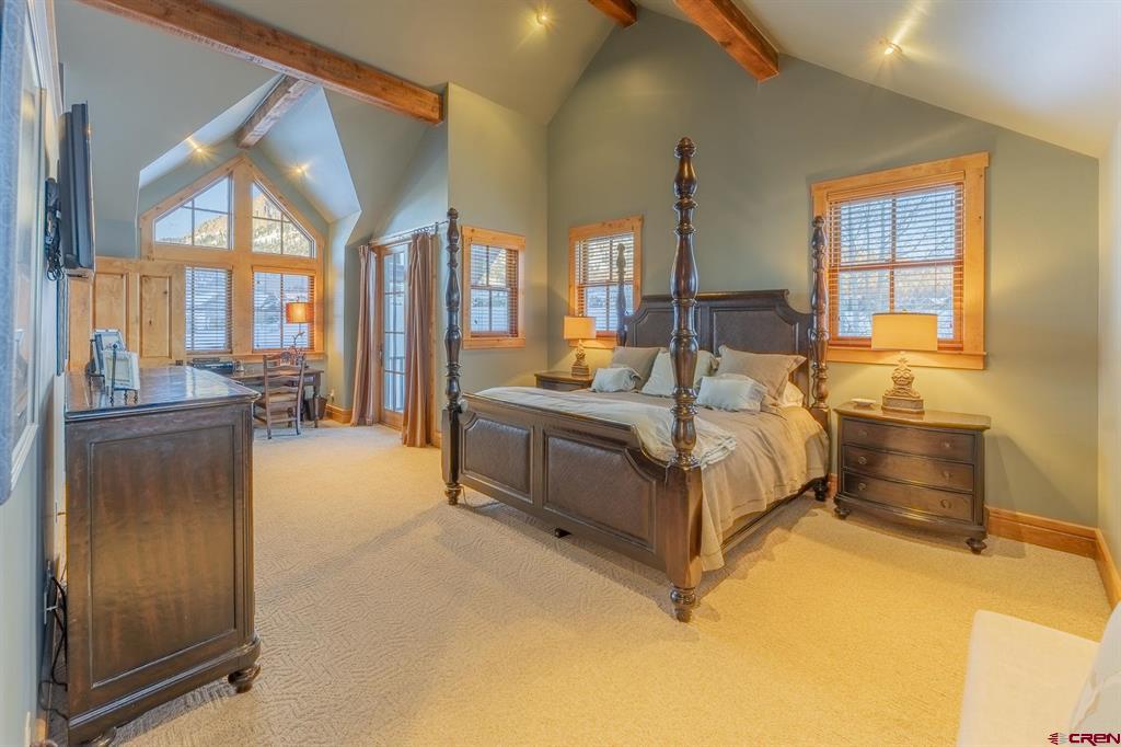 194 Coyote Circle