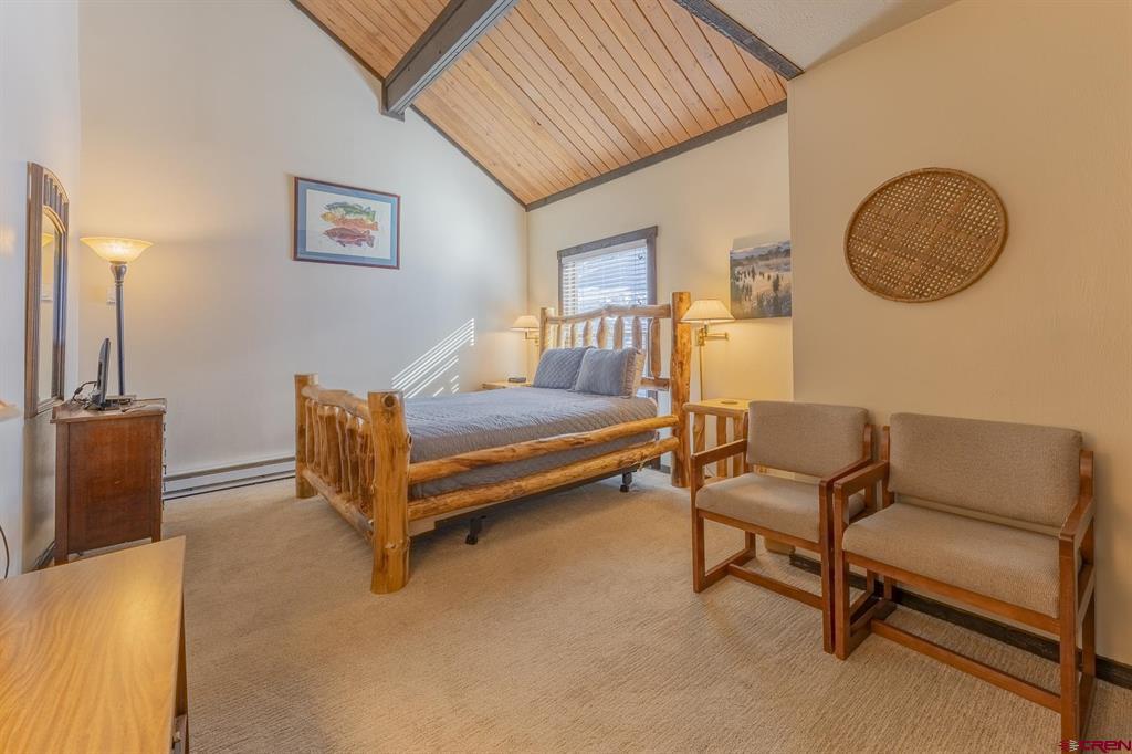 18 Hunter Hill Road Unit: J304