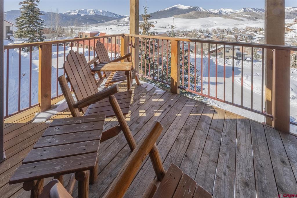 18 Hunter Hill Road Unit: J304
