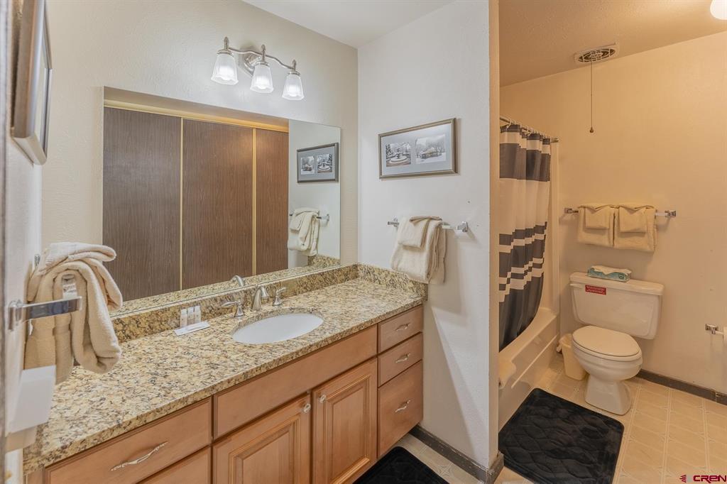 18 Hunter Hill Road Unit: J304