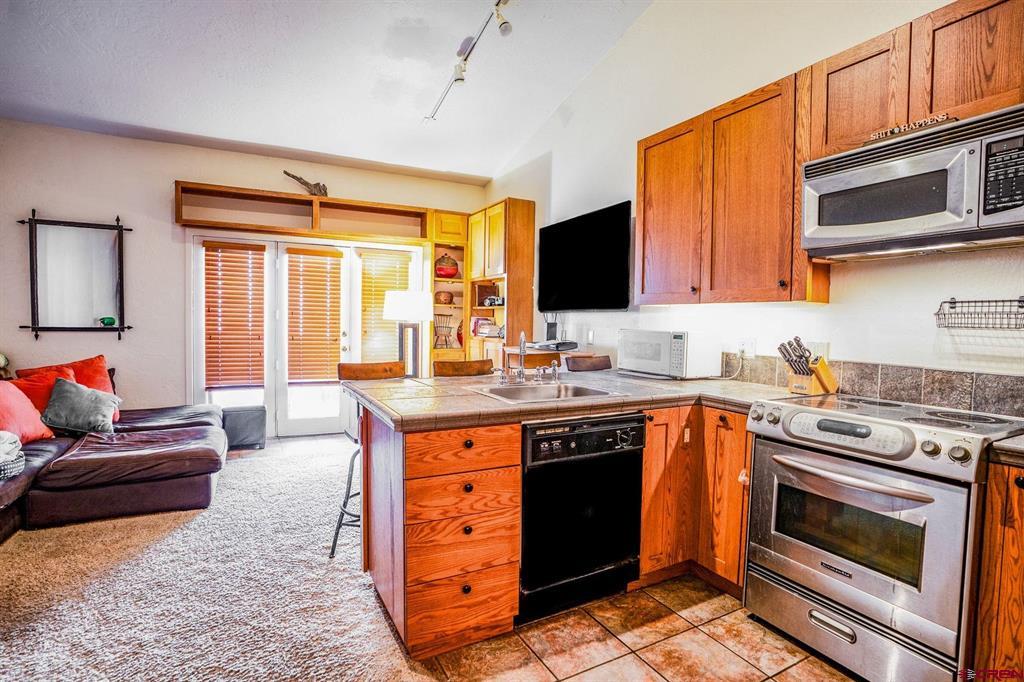 350 Country Club Drive Unit: 212-A