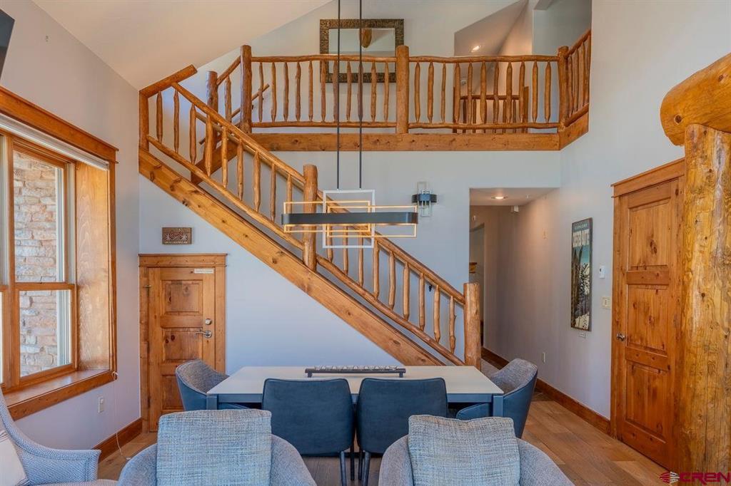 9 Hunter Hill Road Unit: 208