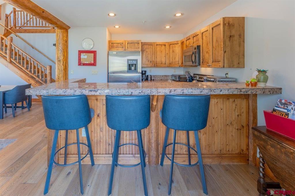 9 Hunter Hill Road Unit: 208