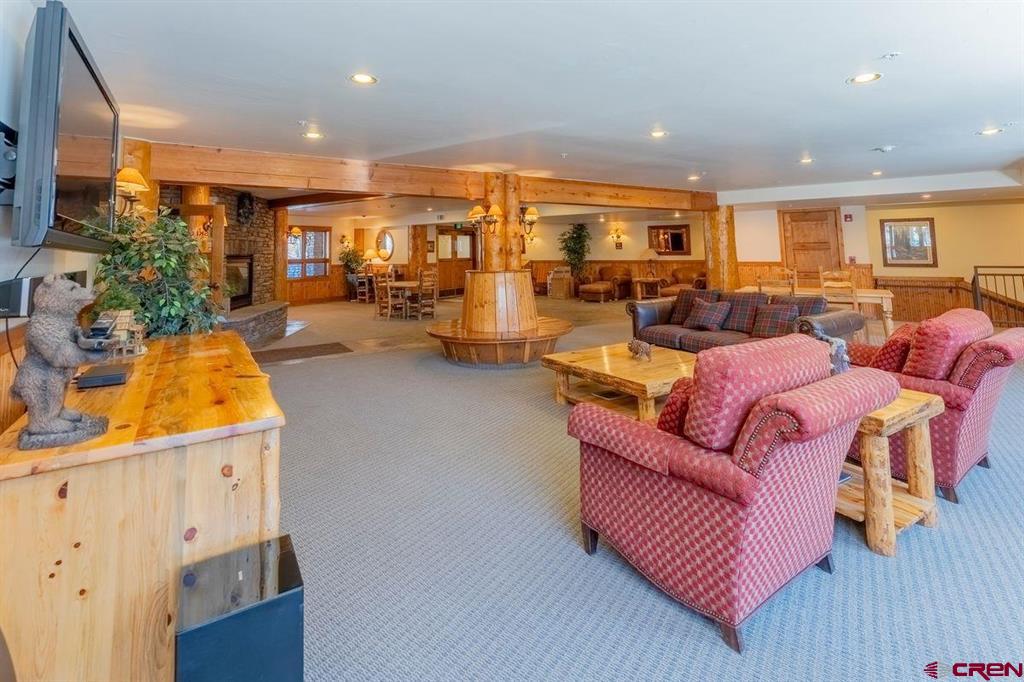 9 Hunter Hill Road Unit: 208