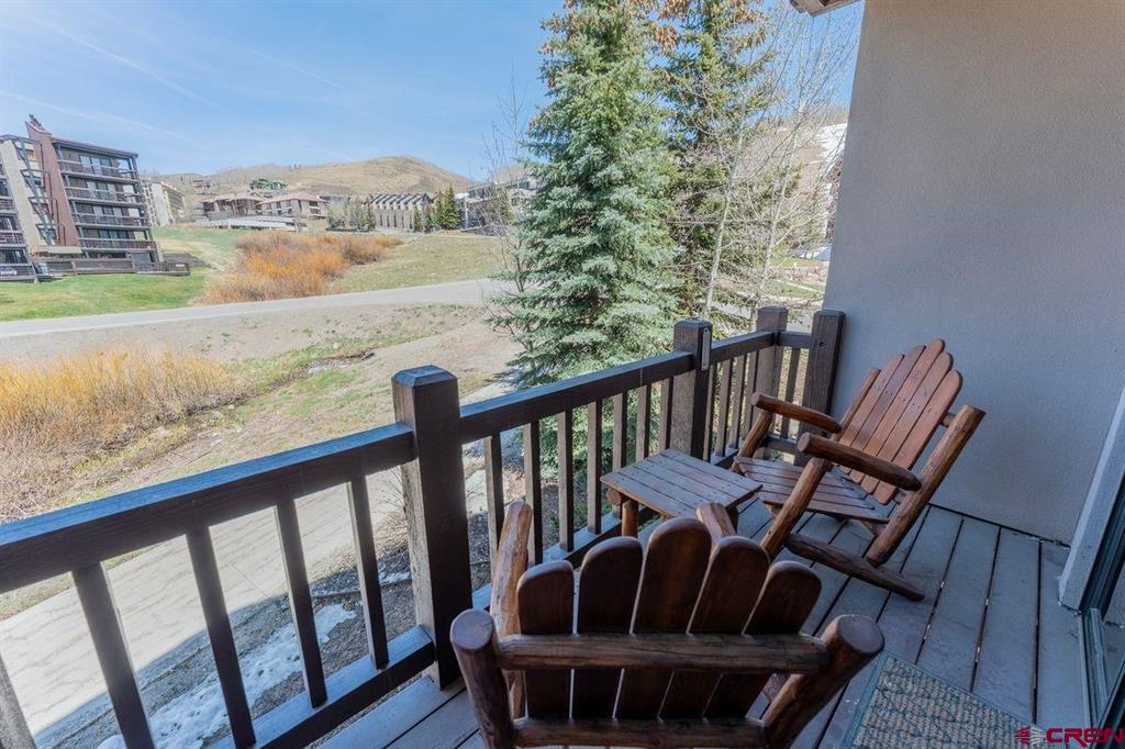 9 Hunter Hill Road Unit: 208