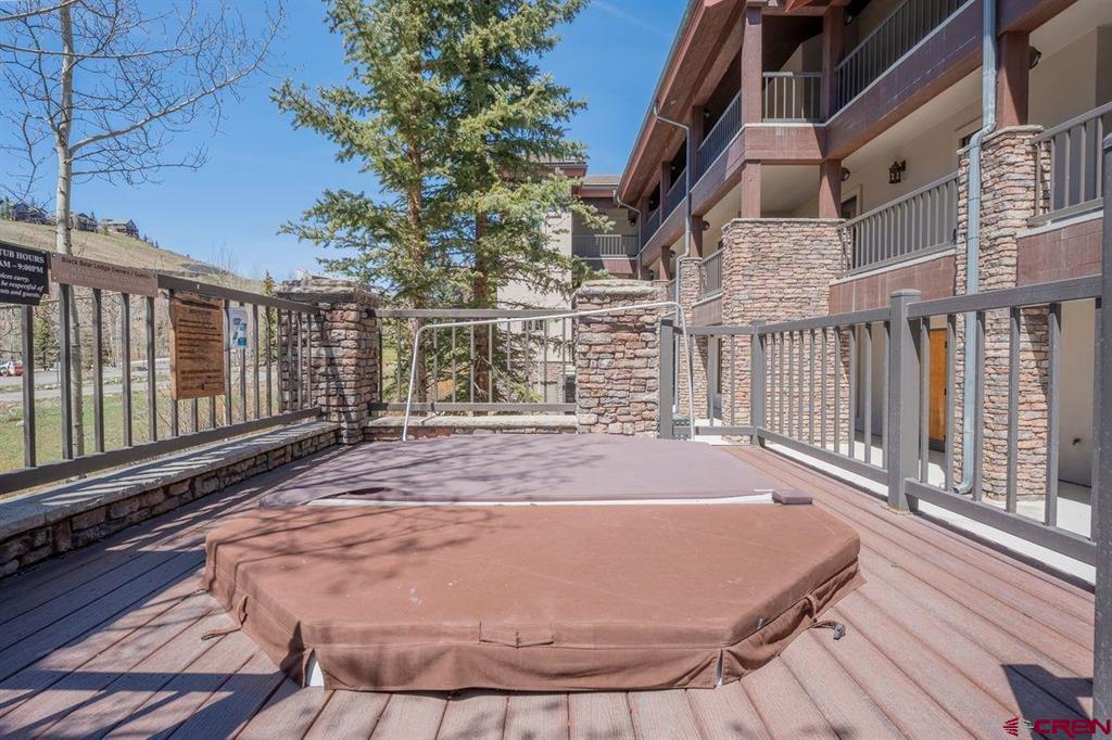 9 Hunter Hill Road Unit: 208