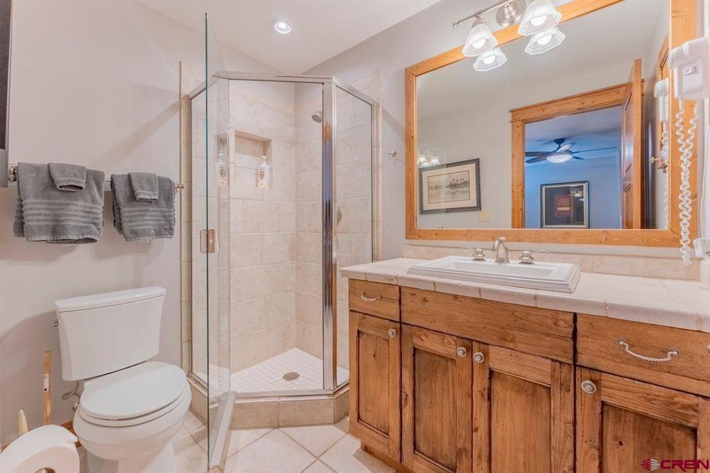 9 Hunter Hill Road Unit: 208