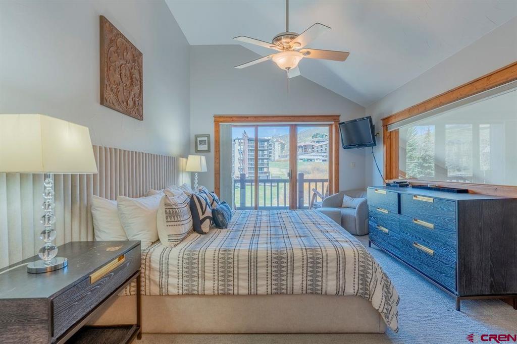 9 Hunter Hill Road Unit: 208