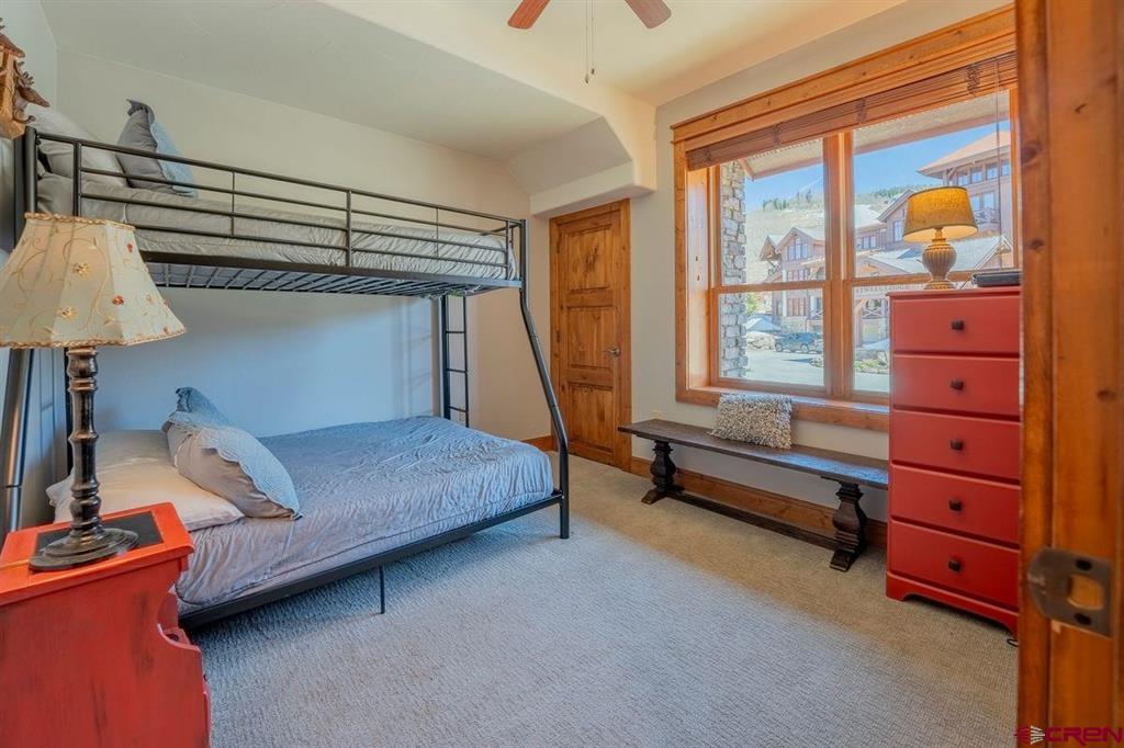 9 Hunter Hill Road Unit: 208