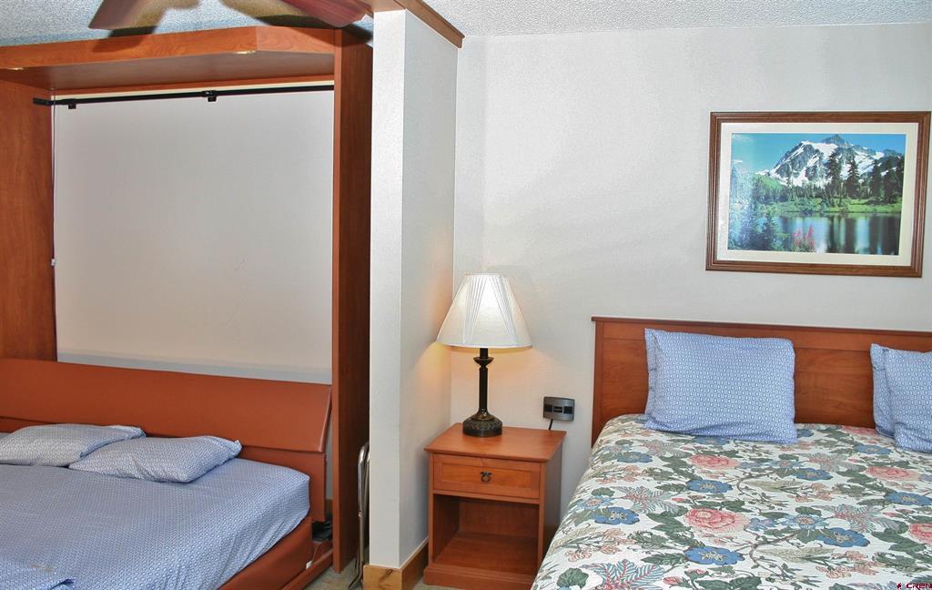 6 Emmons Road Unit: 212
