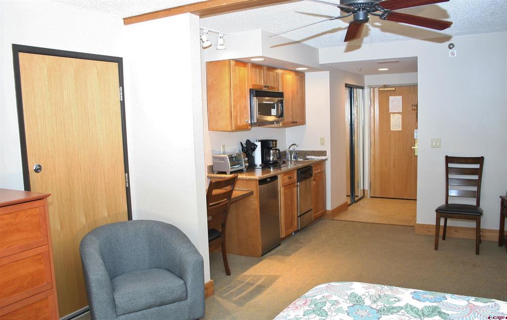 6 Emmons Road Unit: 212