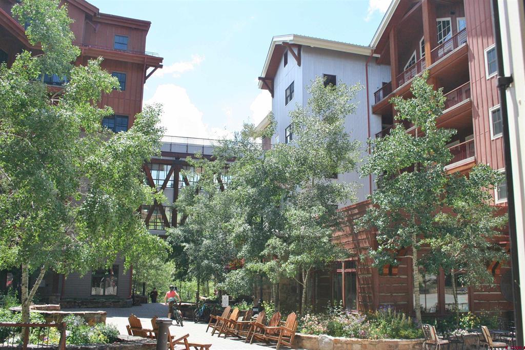 6 Emmons Road Unit: 212