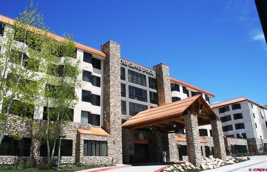 6 Emmons Road Unit: 212
