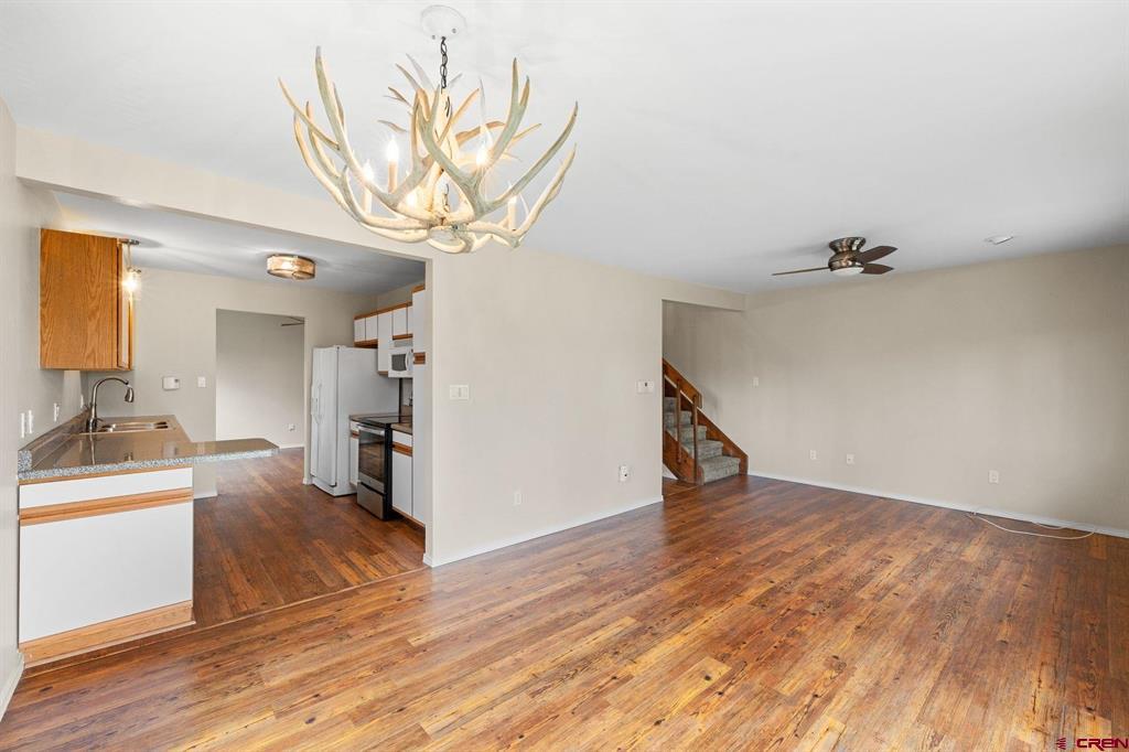 111 Shavano Drive Unit: F5