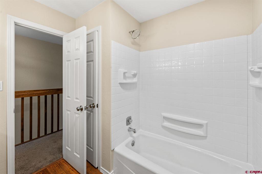 111 Shavano Drive Unit: F5