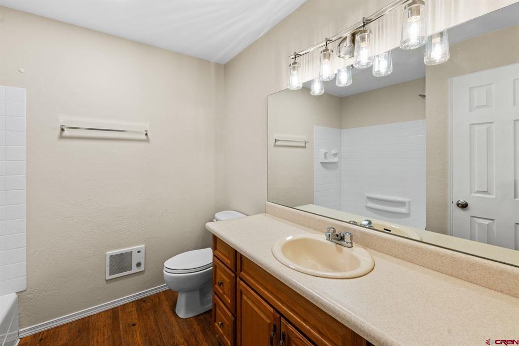 111 Shavano Drive Unit: F5