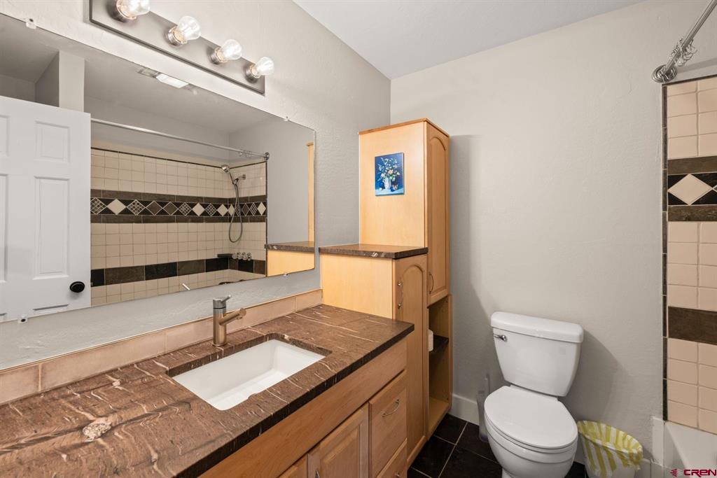 622 Teocalli Avenue Unit: 2A