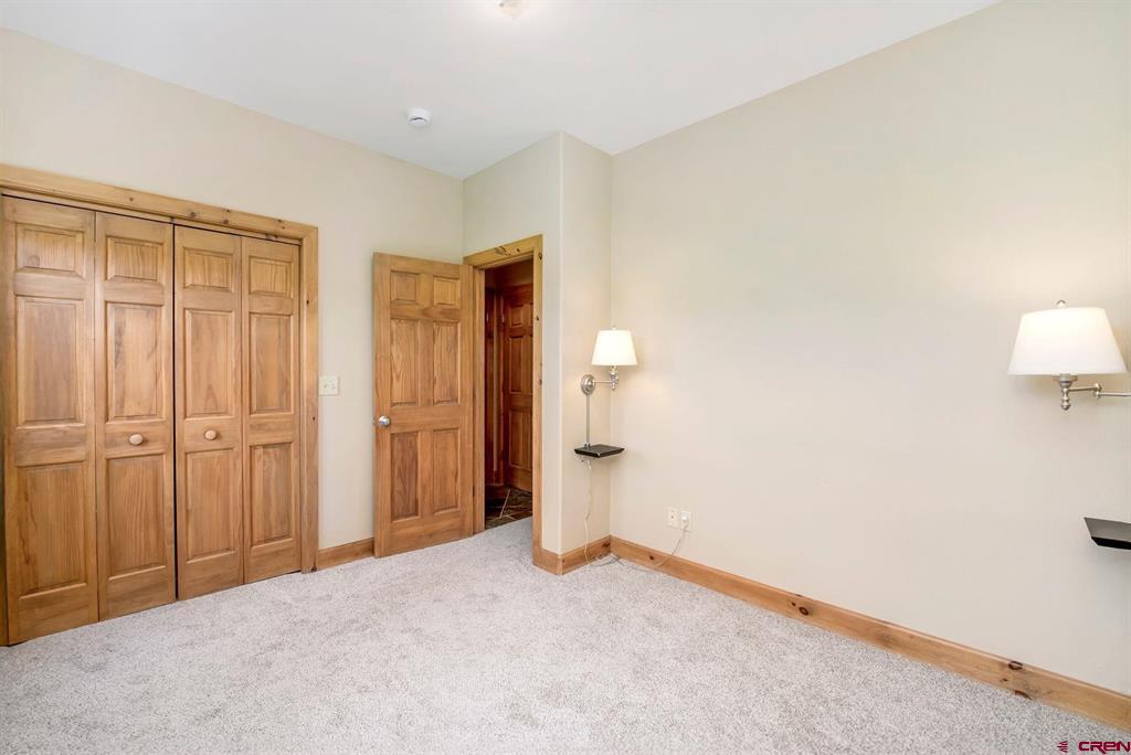 204 Horseshoe Drive