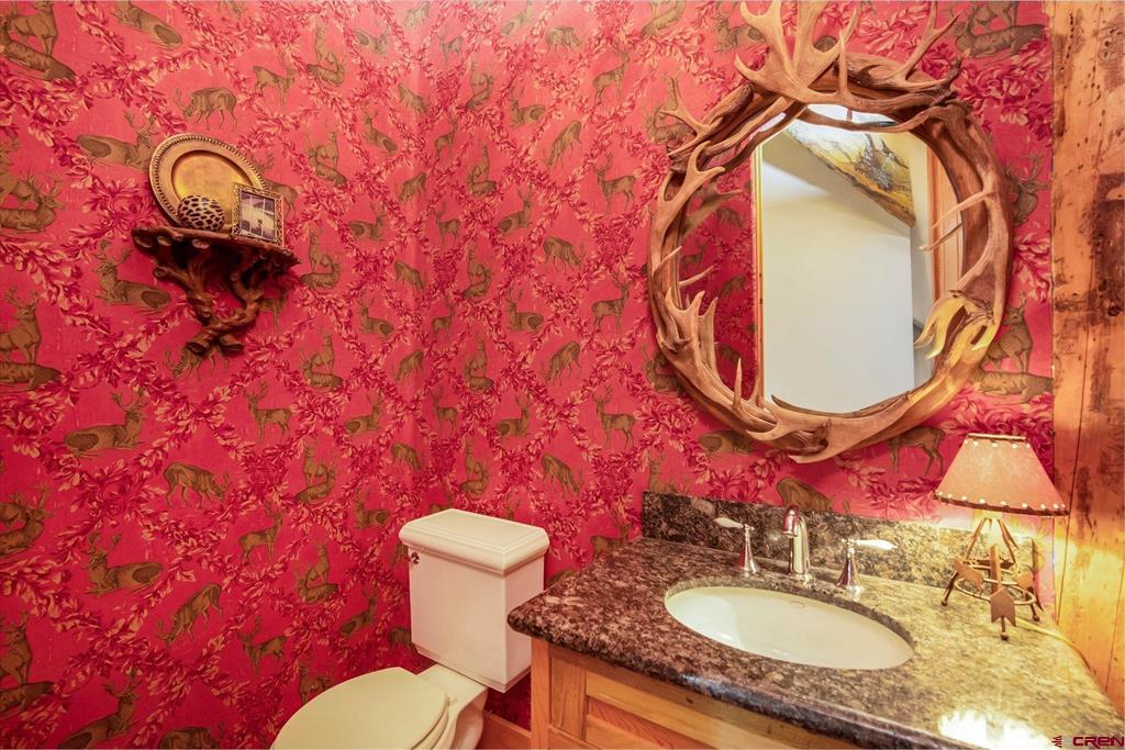 536 Journeys End Road