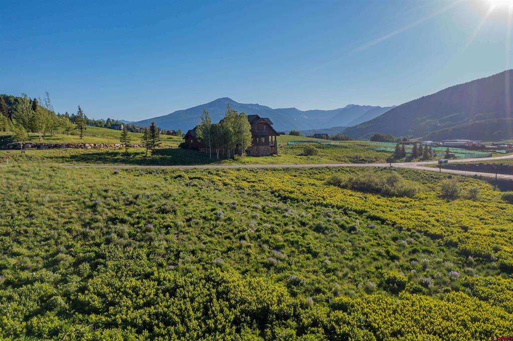 14 Walking Deer Lane