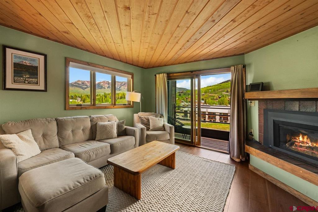 15 Marcellina Lane Unit: 114