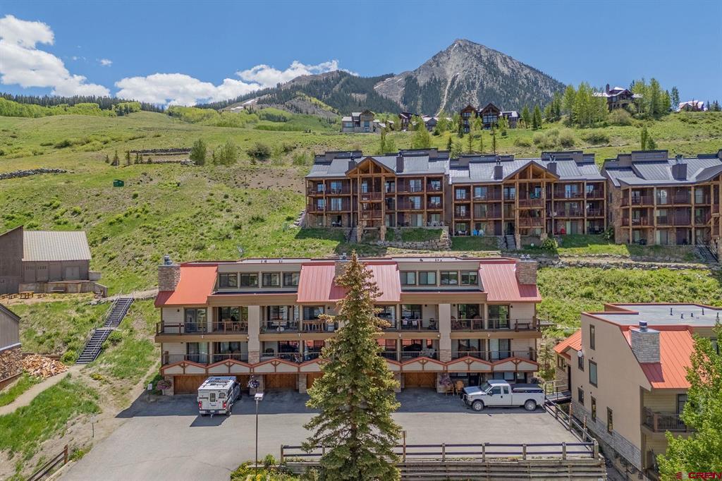 20 Hunter Hill Road Unit: 110