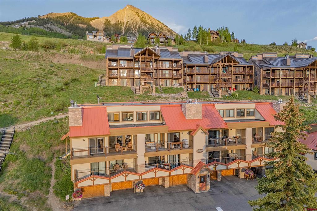 20 Hunter Hill Road Unit: 110