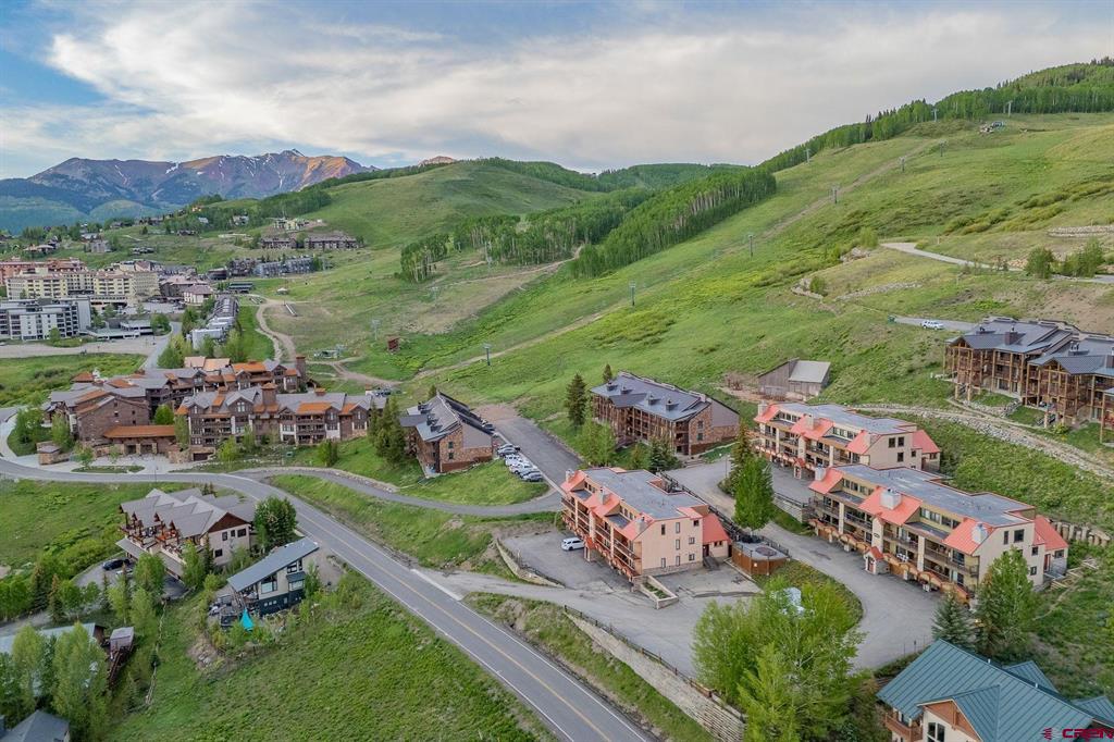 20 Hunter Hill Road Unit: 110