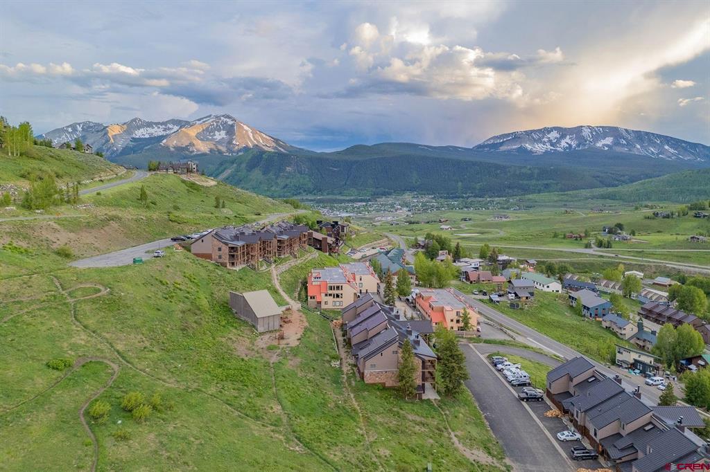 20 Hunter Hill Road Unit: 110