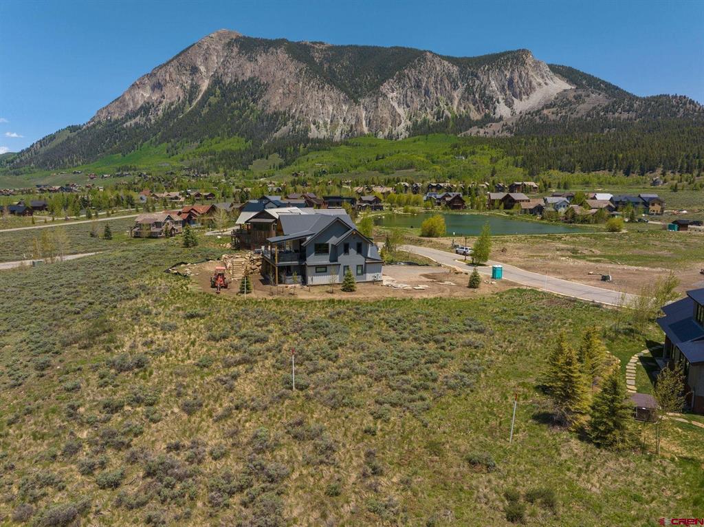 531 Larkspur Loop