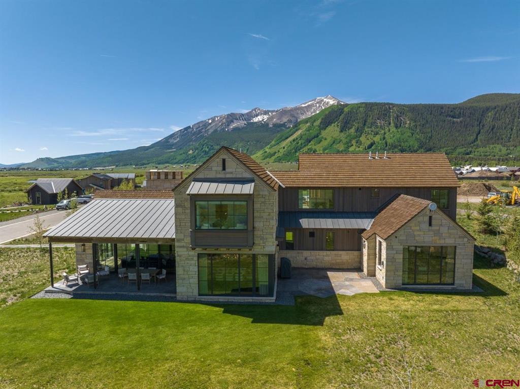 33 Aperture Lane